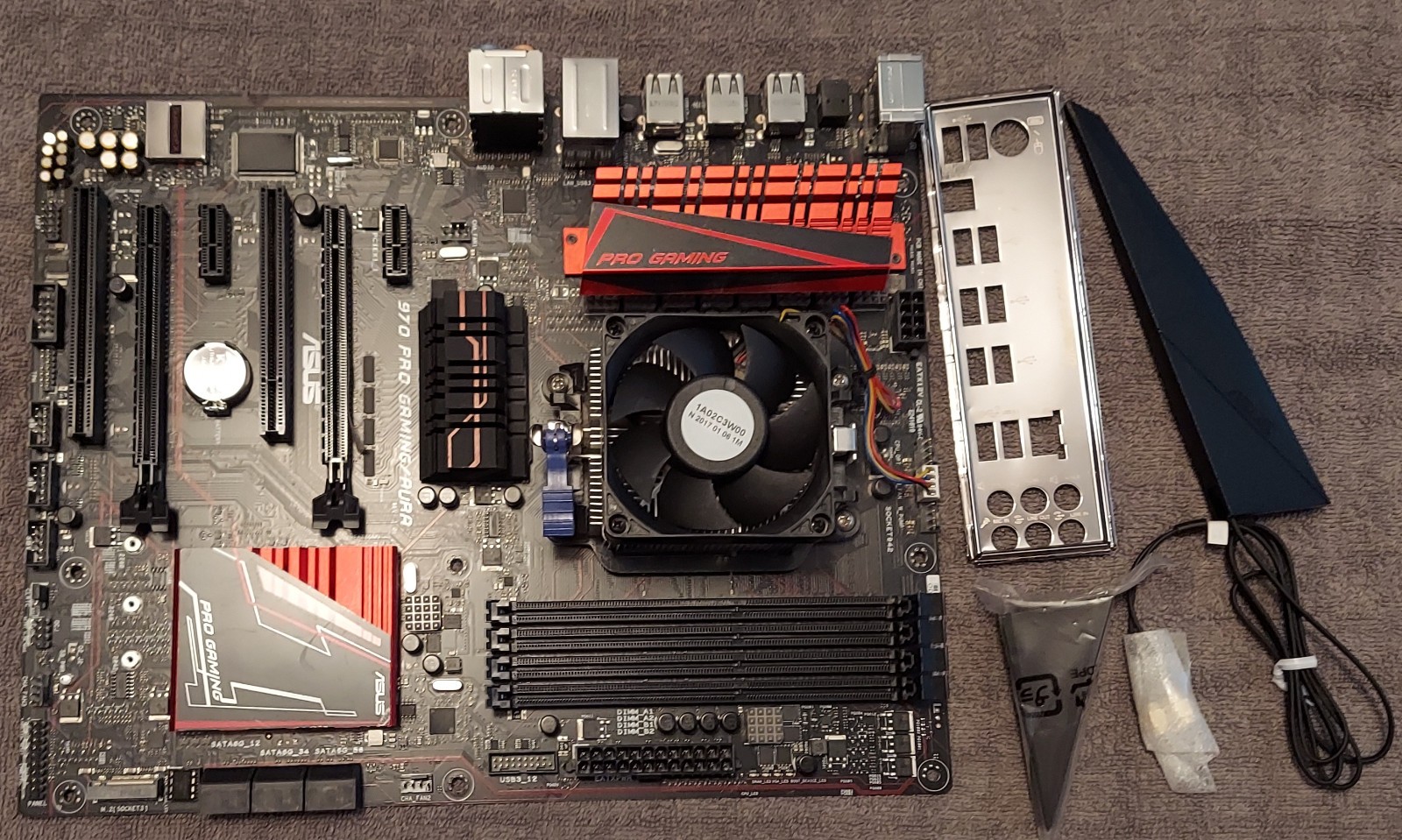 Asus 970 Pro Gaming / Aura DDR4 AM3 Motherboard