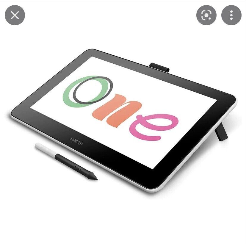 Wacom One Digital Drawing Tablet Creative Pen Display with 13.3 inch Screen 