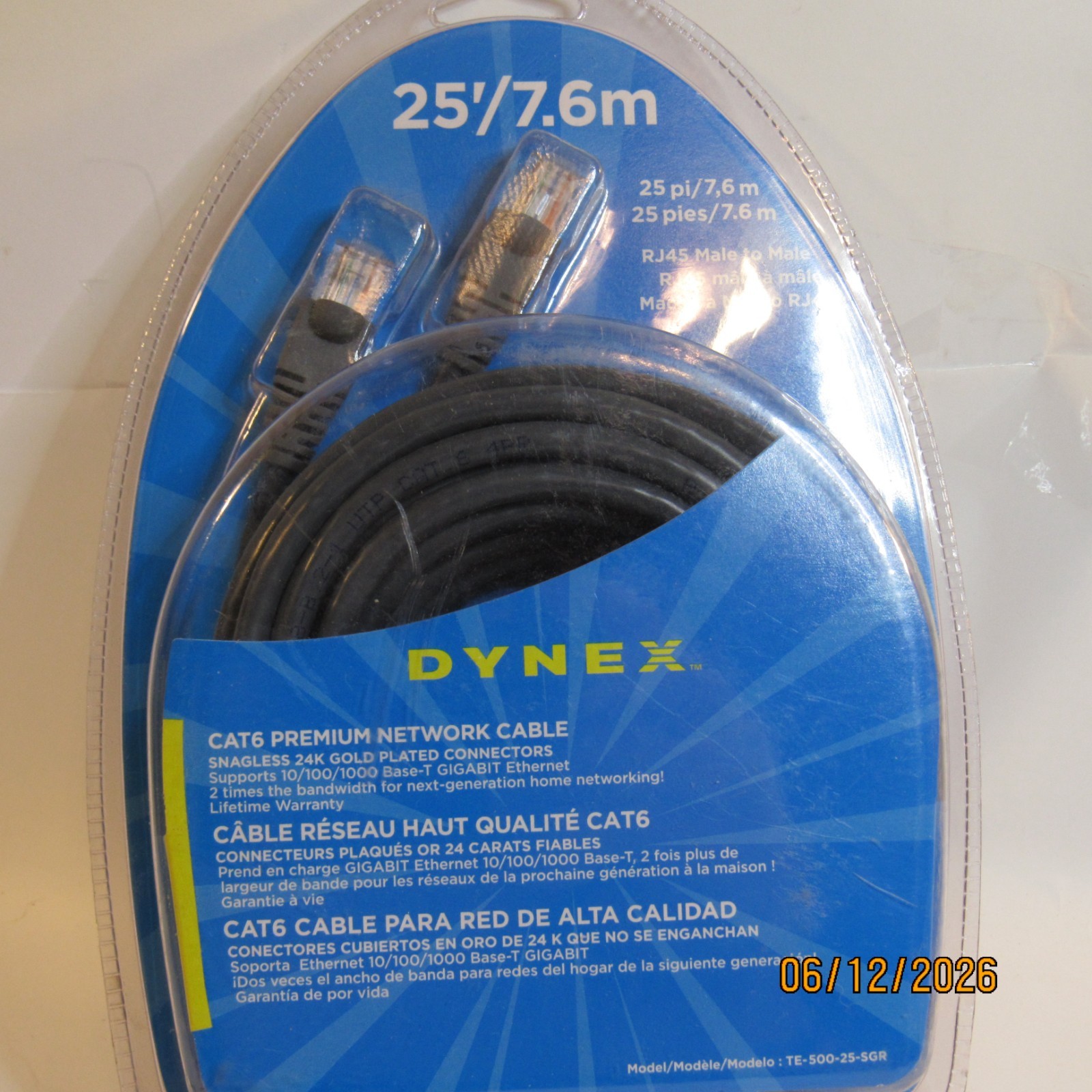 Dynex Premium CAT6 Network Cable, 25'/7.6m