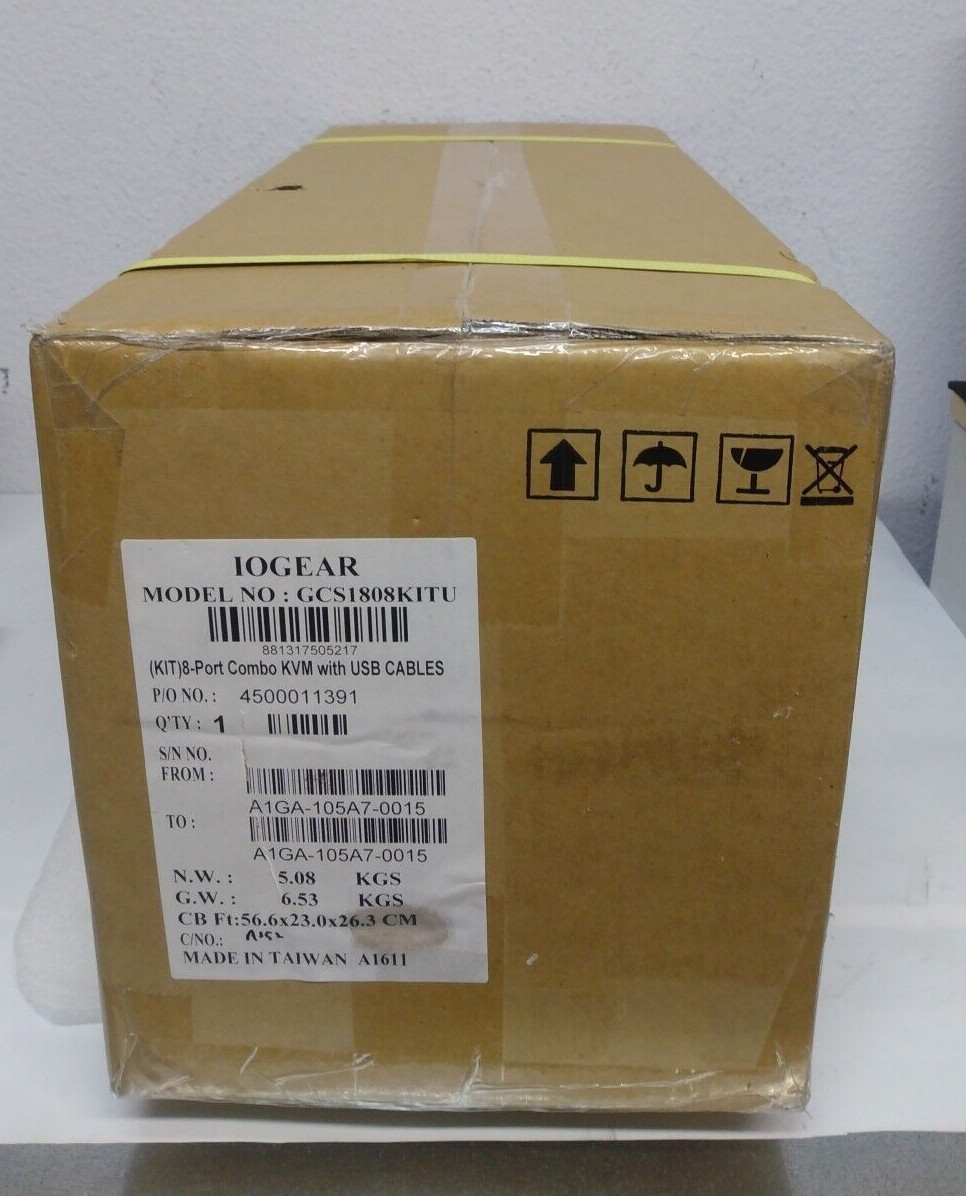 NEW IOGEAR GCS1808KITU 8-Port USB PS/2 Combo VGA KVM Switch With USB KVM Cables