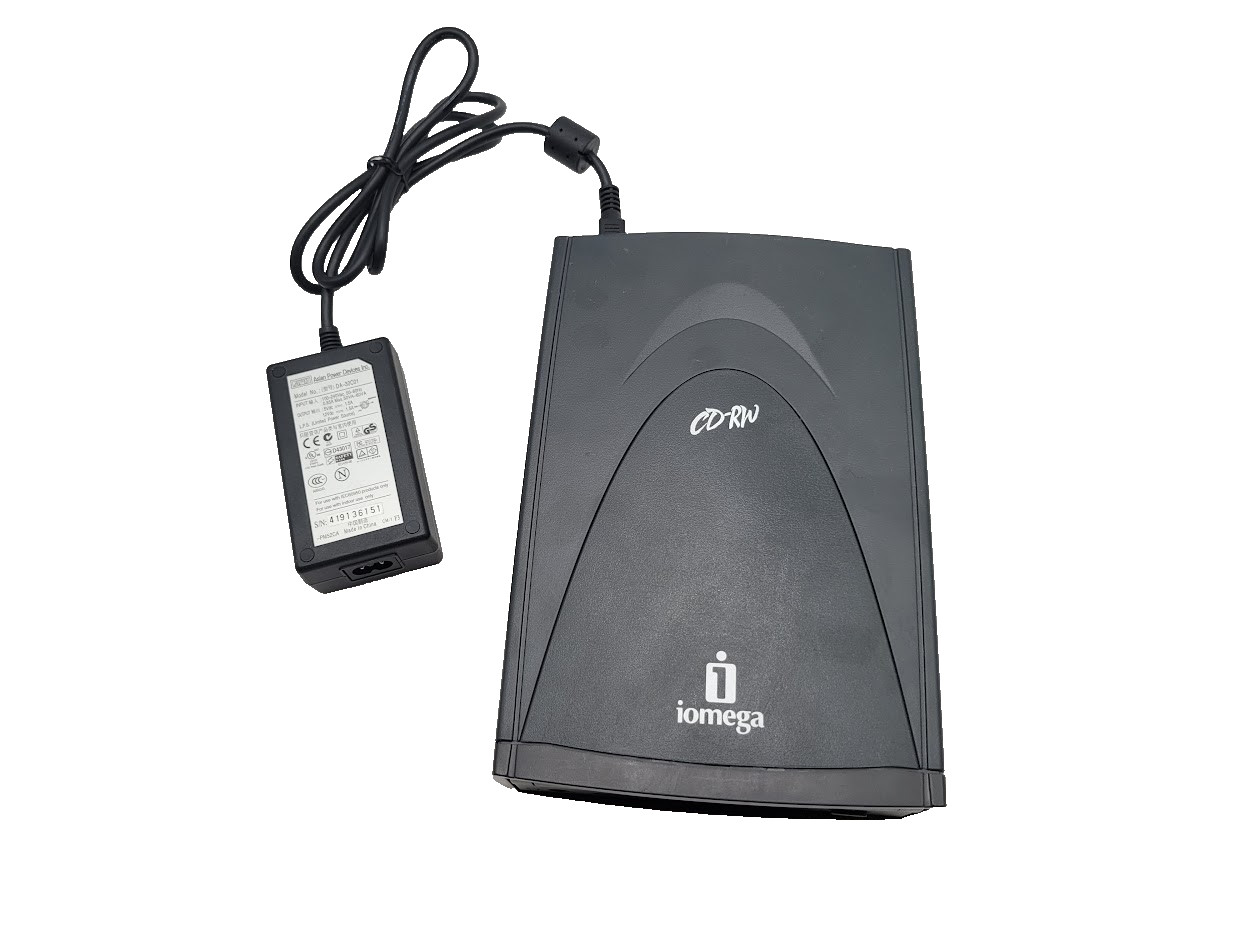 iOmega CD/RW DVD-ROM USB External Drive CDDVD482416E23 W/AC
