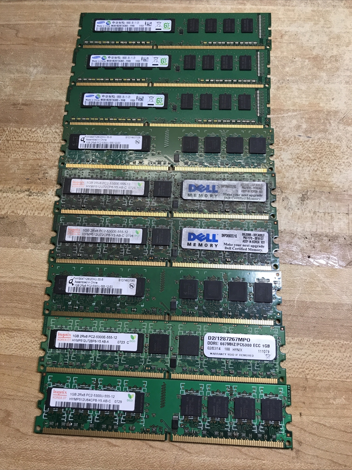 Lot of 9 - Samsung Hynix 1GB PC2 PC3L memory ram mixed 