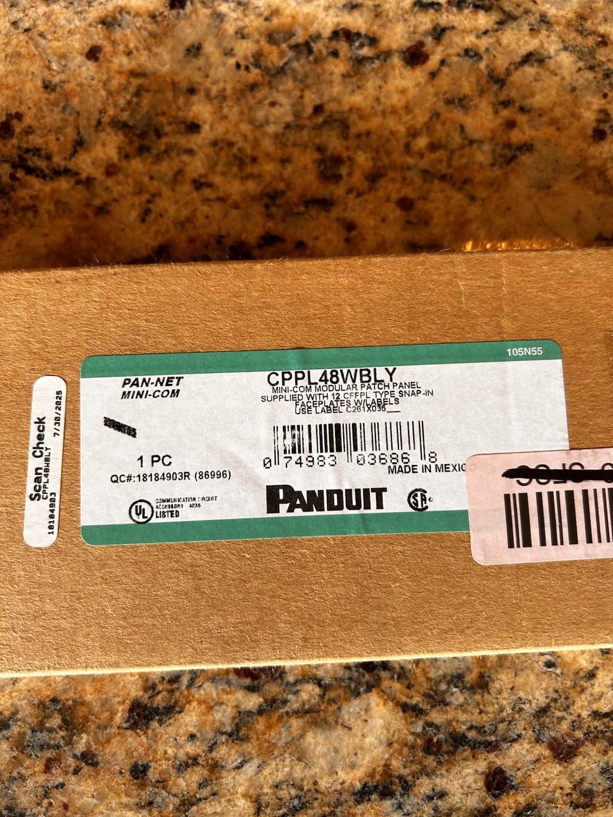 Panduit CPPL48WBLY Patch Panel, Mini-Com, Rack Mt, 48 Port