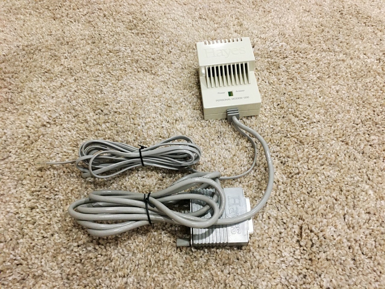 RARE Vintage Hayes Personal Modem 1200 