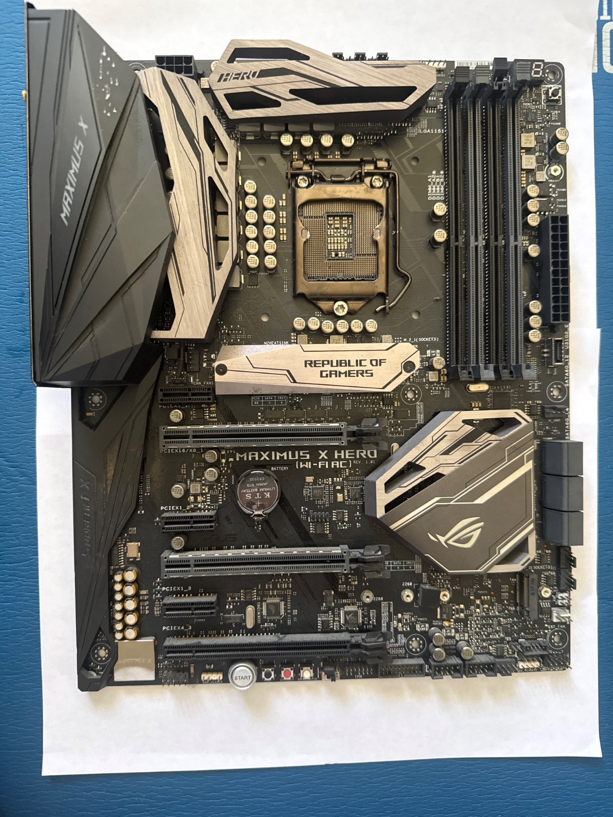 Asus ROG Maximus X Hero Wi-Fi AC LGA 1151 ATX Intel Z370 DDR4 Motherboard