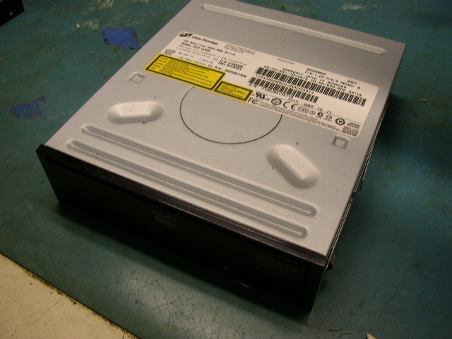 HL data Storage Hitachi GCC-H30N CD DVD RW SATA Drive
