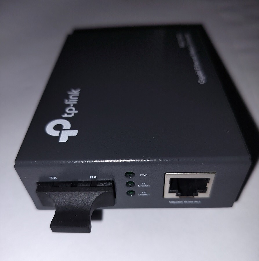 TP-LINK MC210CS Gigabit Media Ethernet Converter