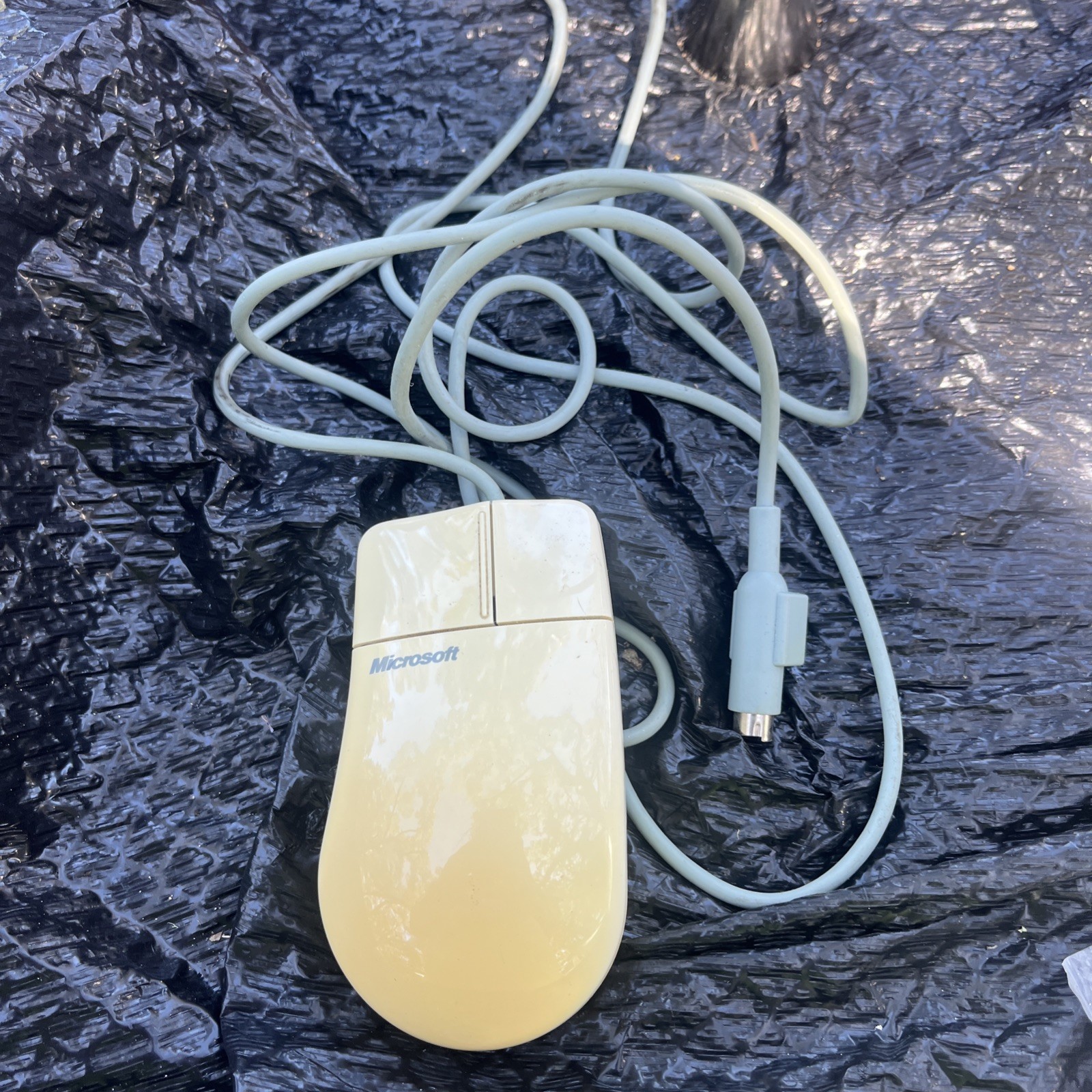 Vintage Microsoft Serial 2.0A Comfort 2 Button Mouse Genuine