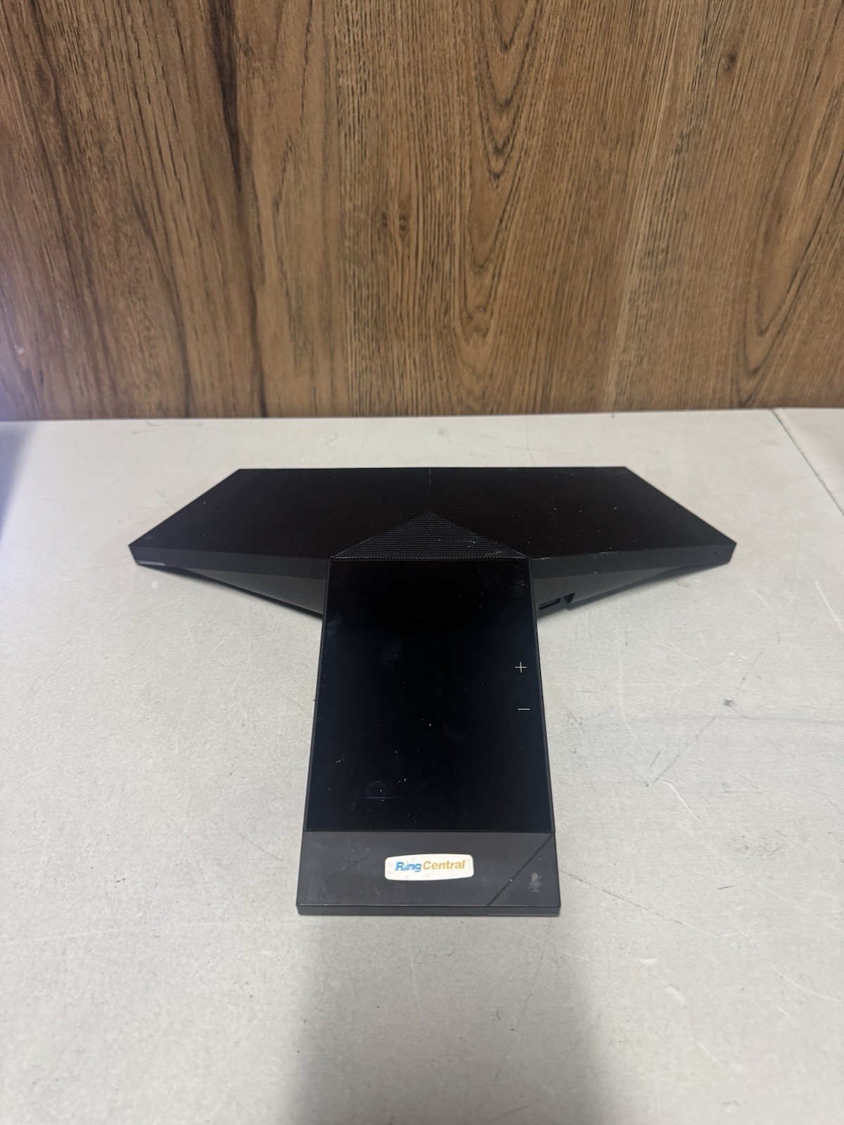 Polycom RealPresence Trio 8500 Conference Phone 2201-66700-001 Untested
