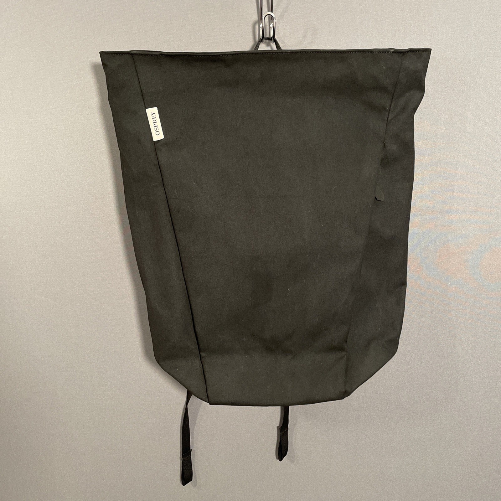 Osprey ARCANE Daybag Backpack Large Zip Top 18 Ltr Black Canvas Fits 15" Laptop
