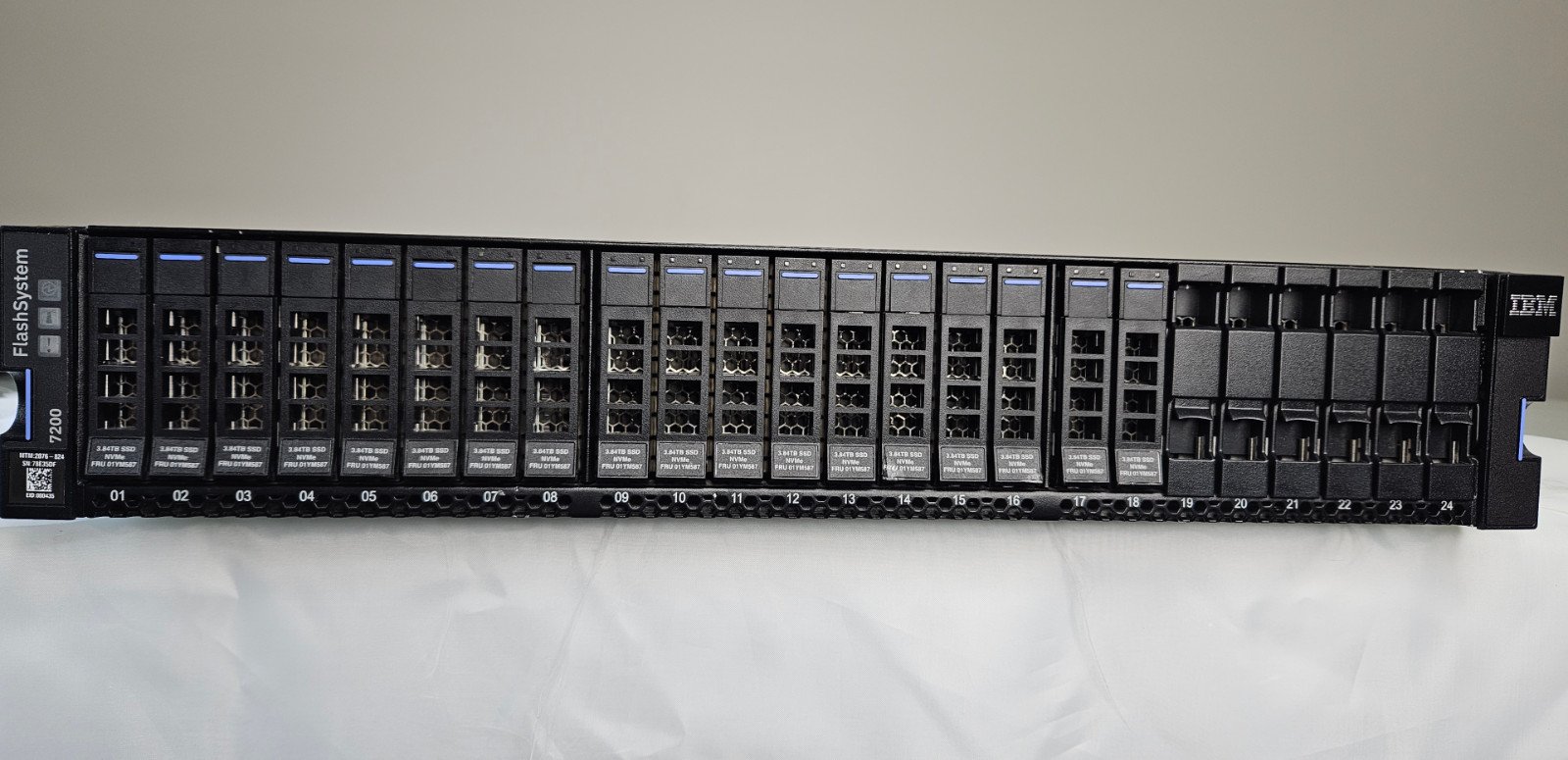 IBM 2076-824 FlashSystem 7200 NVMe Control Enclosure w/rails & 115 TB storage