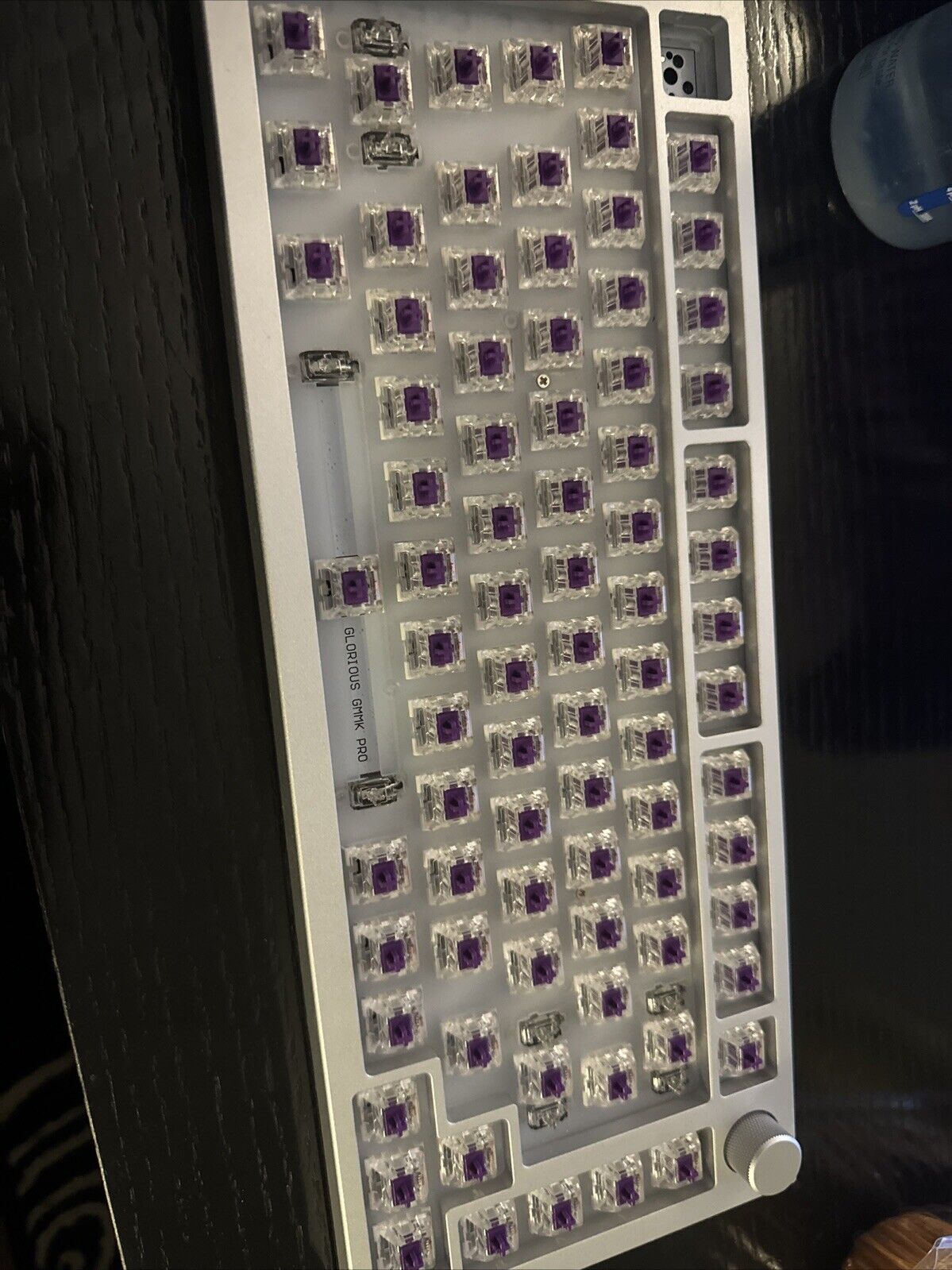 Glorious GMMK Pro Barebone Wired Keyboard - GLO-GMMK-P75-RGB-W