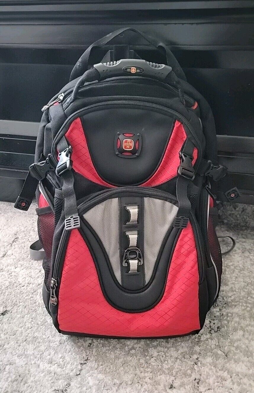 Wenger Swiss Gear Maxxum Laptop Tablet Backpack Black Red 