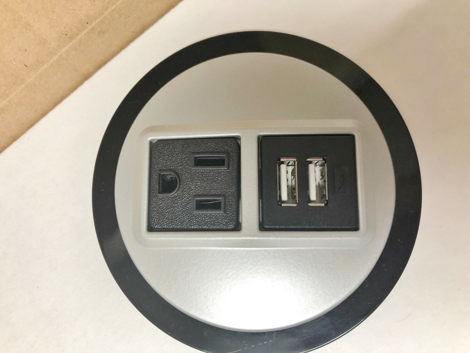 Byrne Power Data Center Node Silver/Black 1-Outlet 1 2 port USB Hard-wire #9817