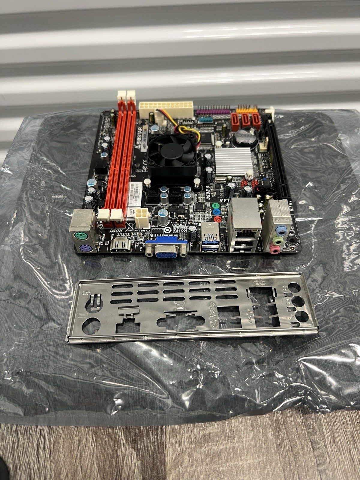 Biostar A68I-350 DELUXE, BGA FT1, AMD Motherboard Mining board, low power