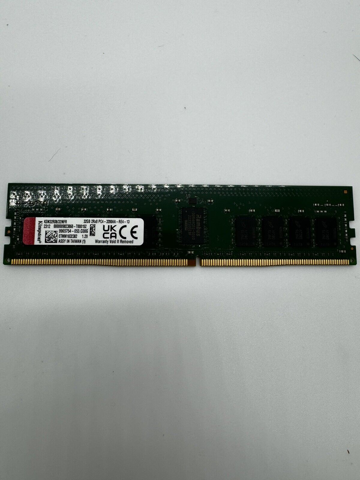 32GB Kingston Technology DDR4 3200MHz CL22 Memory Module (1x32GB)