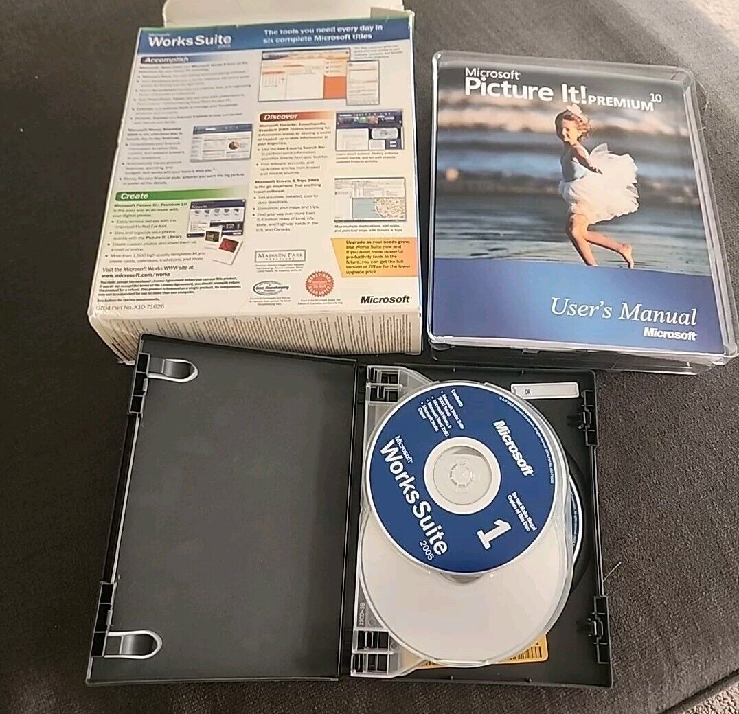 Microsoft Works Suite 2005 Home PC on 5 CD ROM discs Word, Money XP, Product Key
