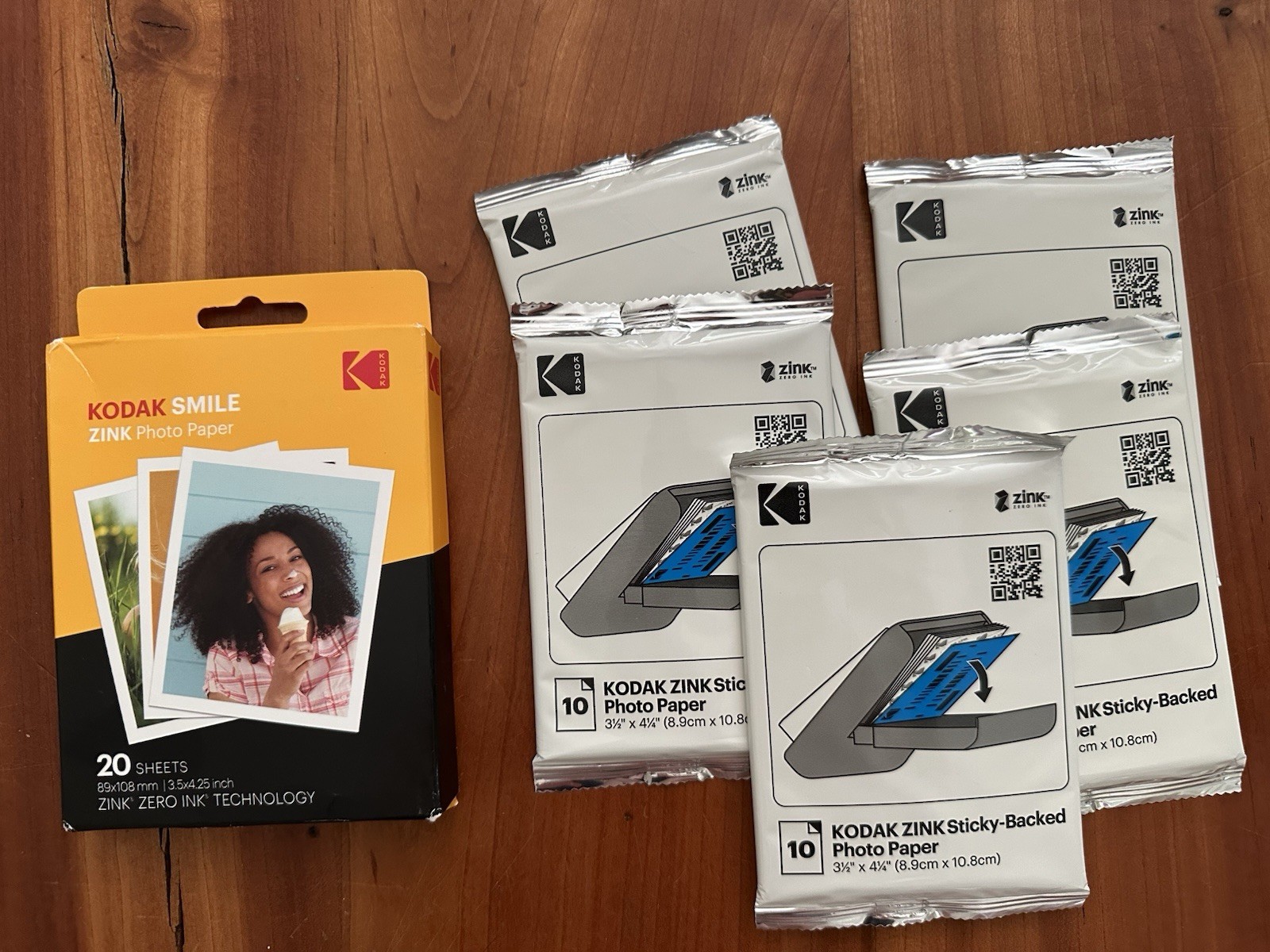 Kodak  Smile Zink Photo Paper 3.5x4.25 Inch