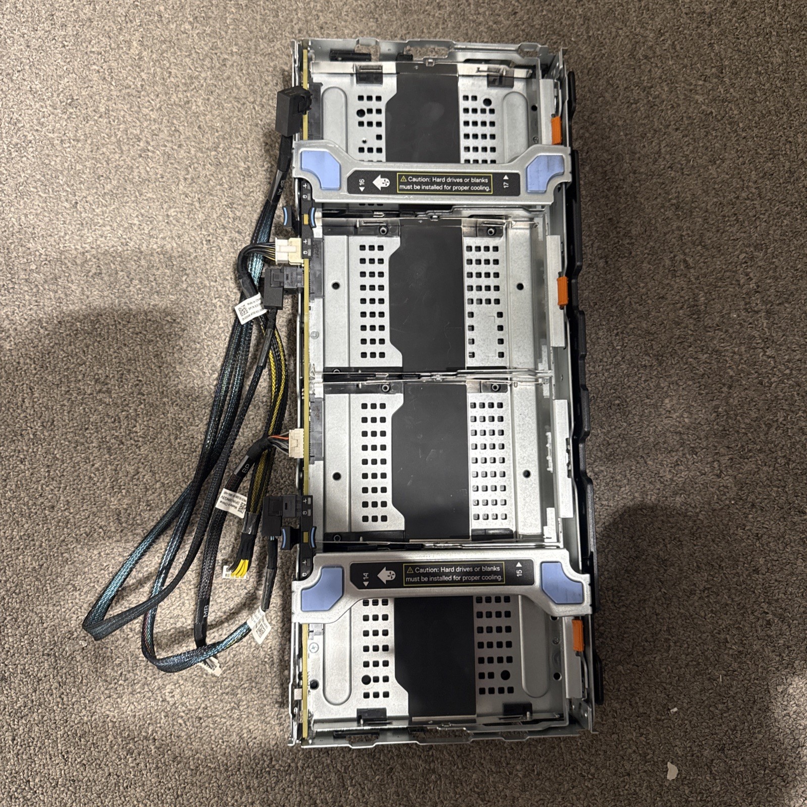 F7DF5 2MP1D Dell Poweredge R740xd 3.5in HDD Expansion Board w/ Cables and Trays