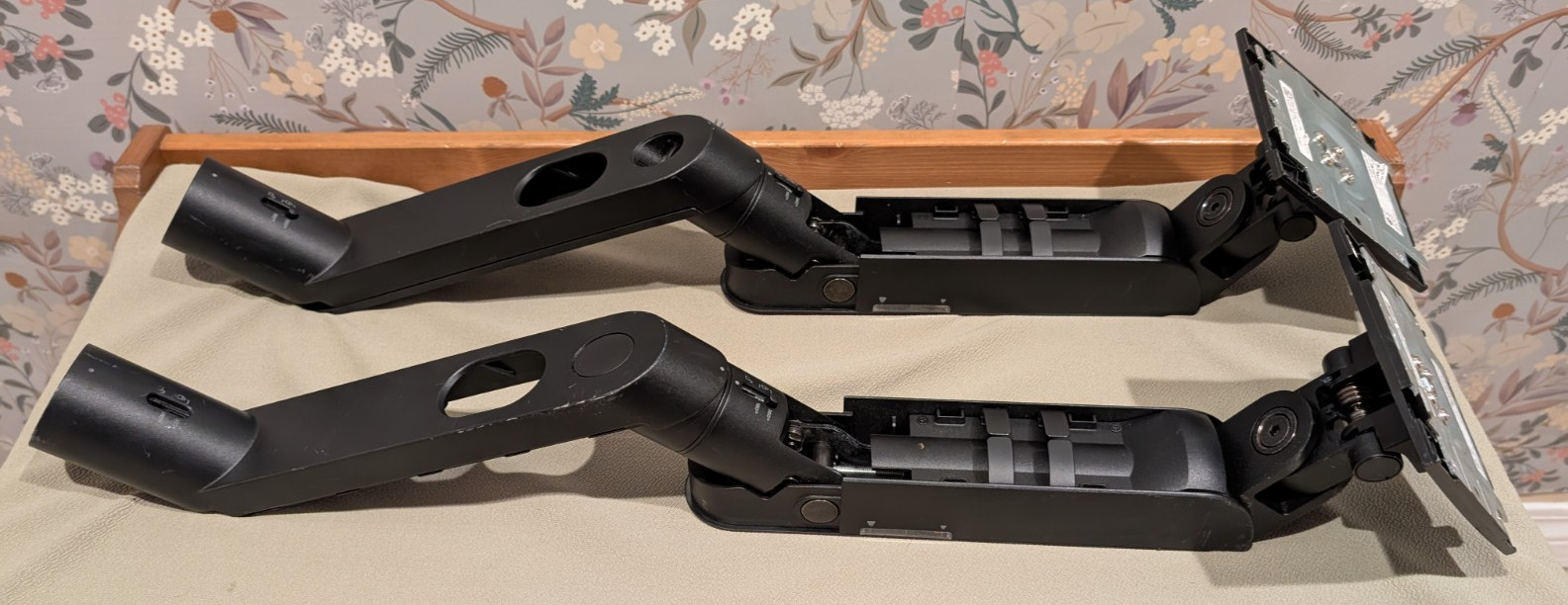 Two (2) Dell MSA20 Single Monitor Arms, Black - Read Desc.