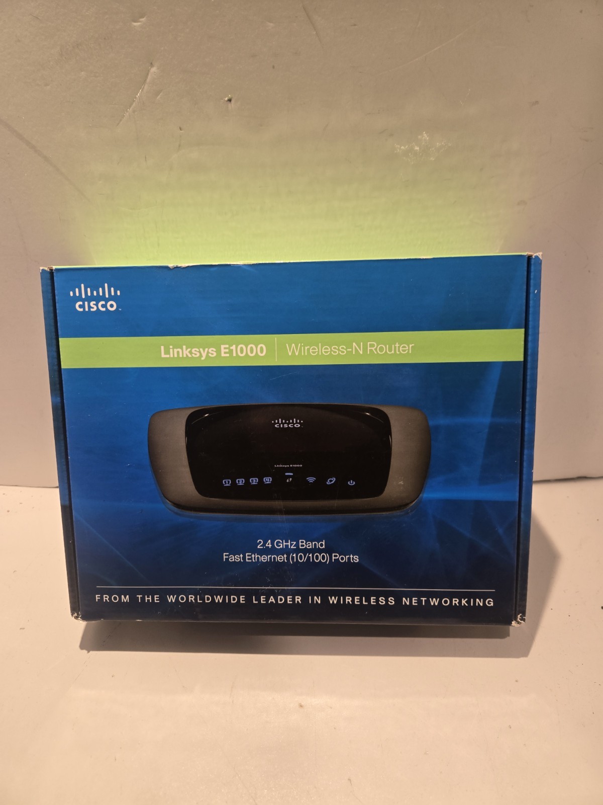CISCO Linksys E1000 Wireless-N Router 802.11 B/G/N Wireless Broadband 