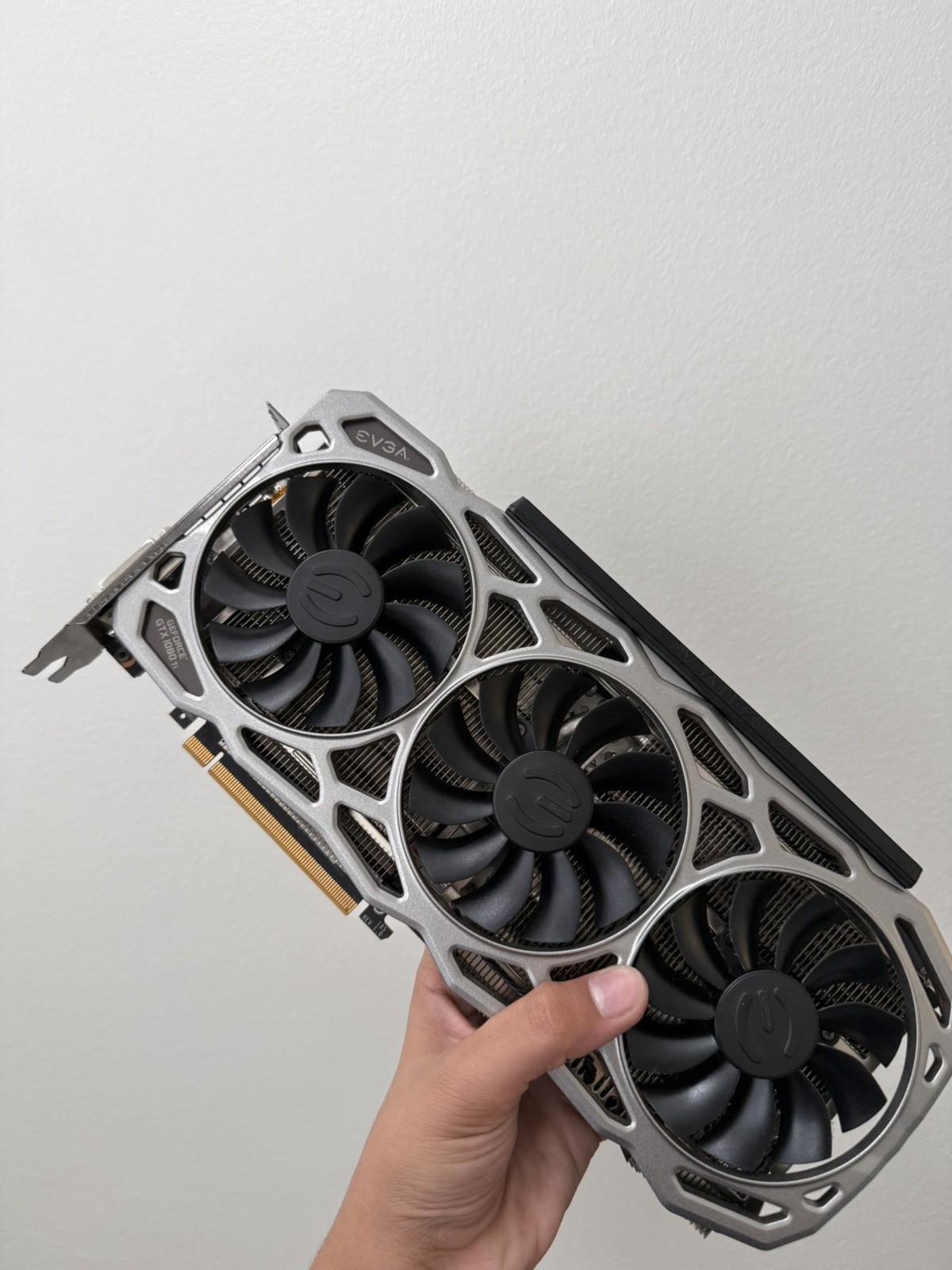 EVGA NVIDIA GeForce GTX 1080 Ti 11GB GDDR5X PCIe x16 DP/HDMI/DVI IN ORIGINAL BOX
