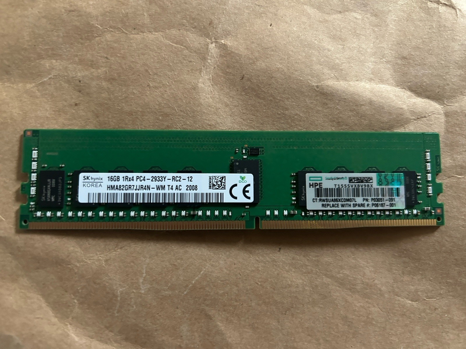 SK Hynix 16GB PC4-2933Y 1Rx4 ECC REG Server Memory. PN: P03051-091 , P06187-001