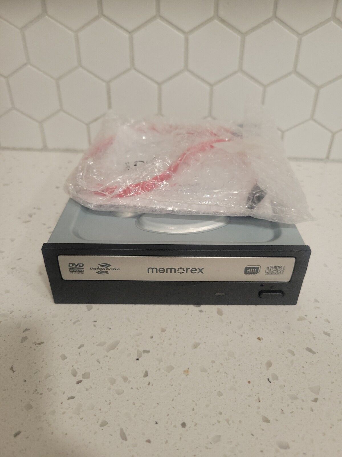 Memorex Internal DVD Recorder 24x Multi-Format MRX 550L No Box