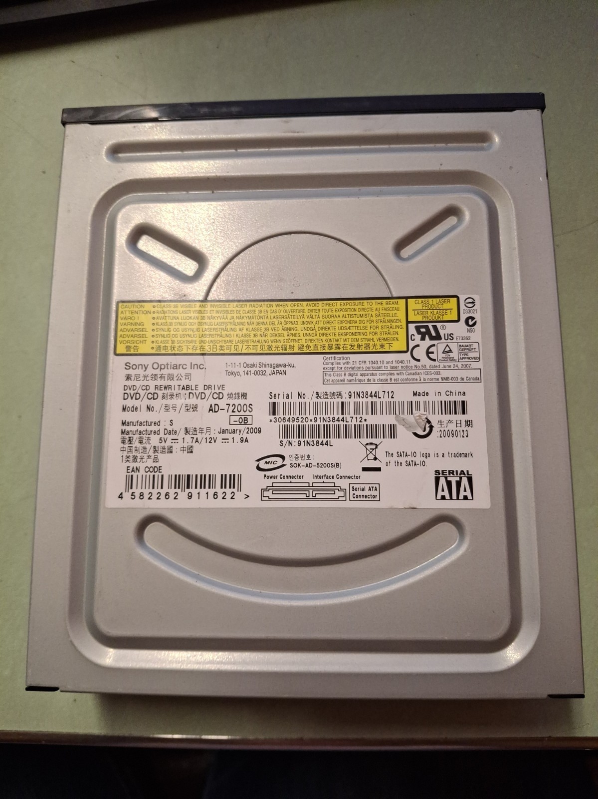 Sony Optiarc DVD/CD Rewritable Drive AD-7200S -OB Black Bezel