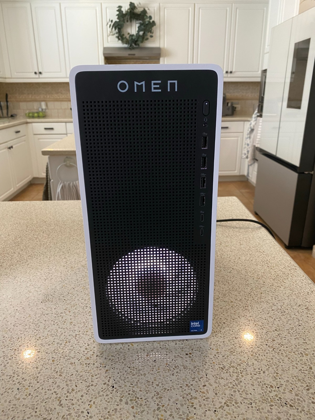 HP OMEN 16L TG03 Gaming Desktop Core Ultra 7 265F RTX 5060 Ti 16GB 32GB DDR5 1TB