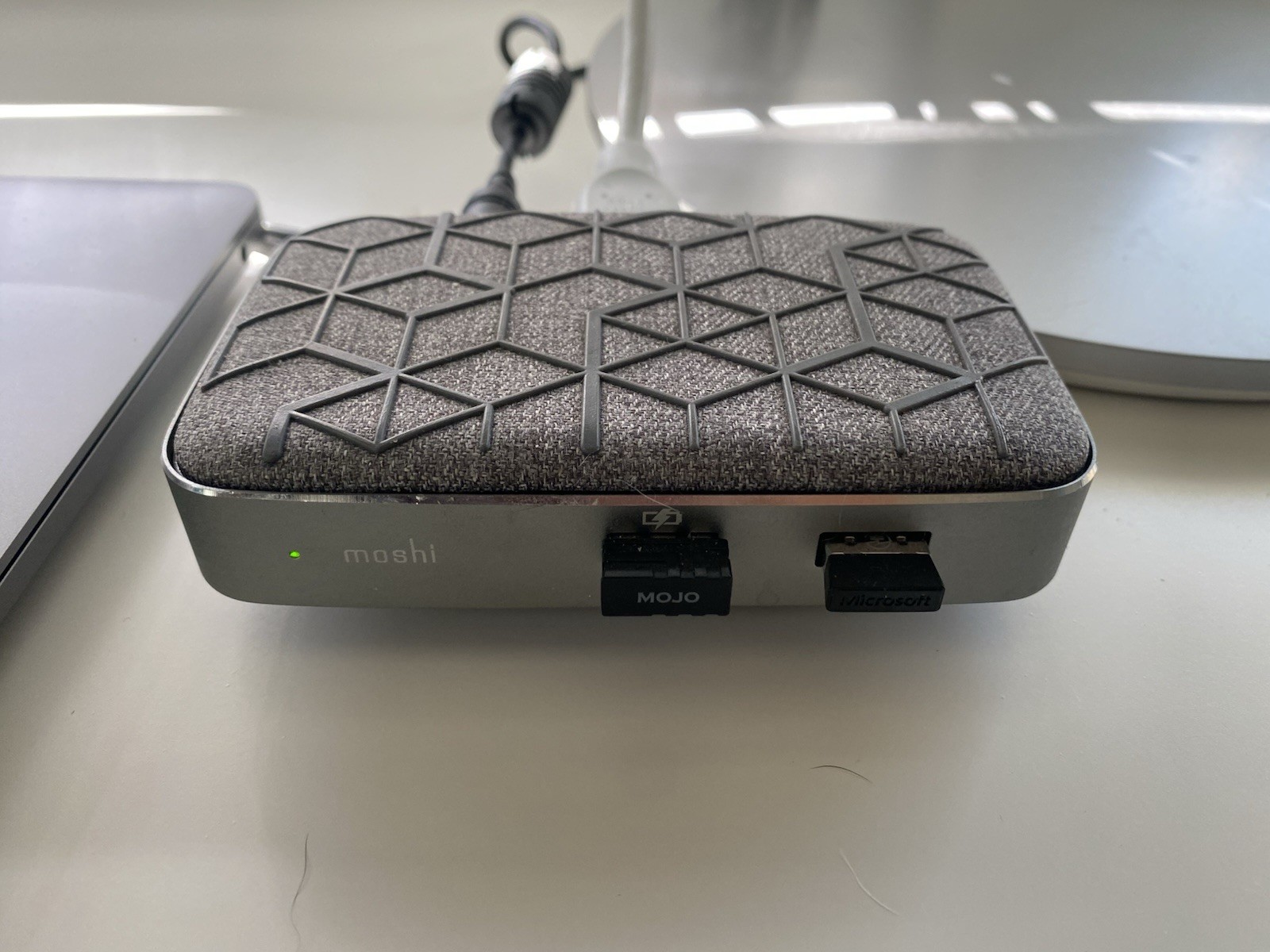 MOSHI SYMBUS Q USB Type C Docking Station - Qi Charging Pad - Multi-Ports
