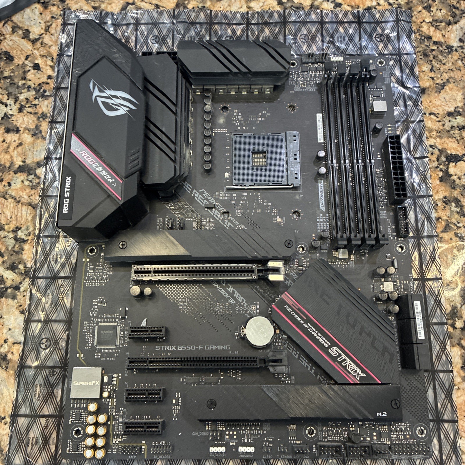 ASUS ROG Strix B550-F ATX AM4 DDR4 SupremeFX Motherboard