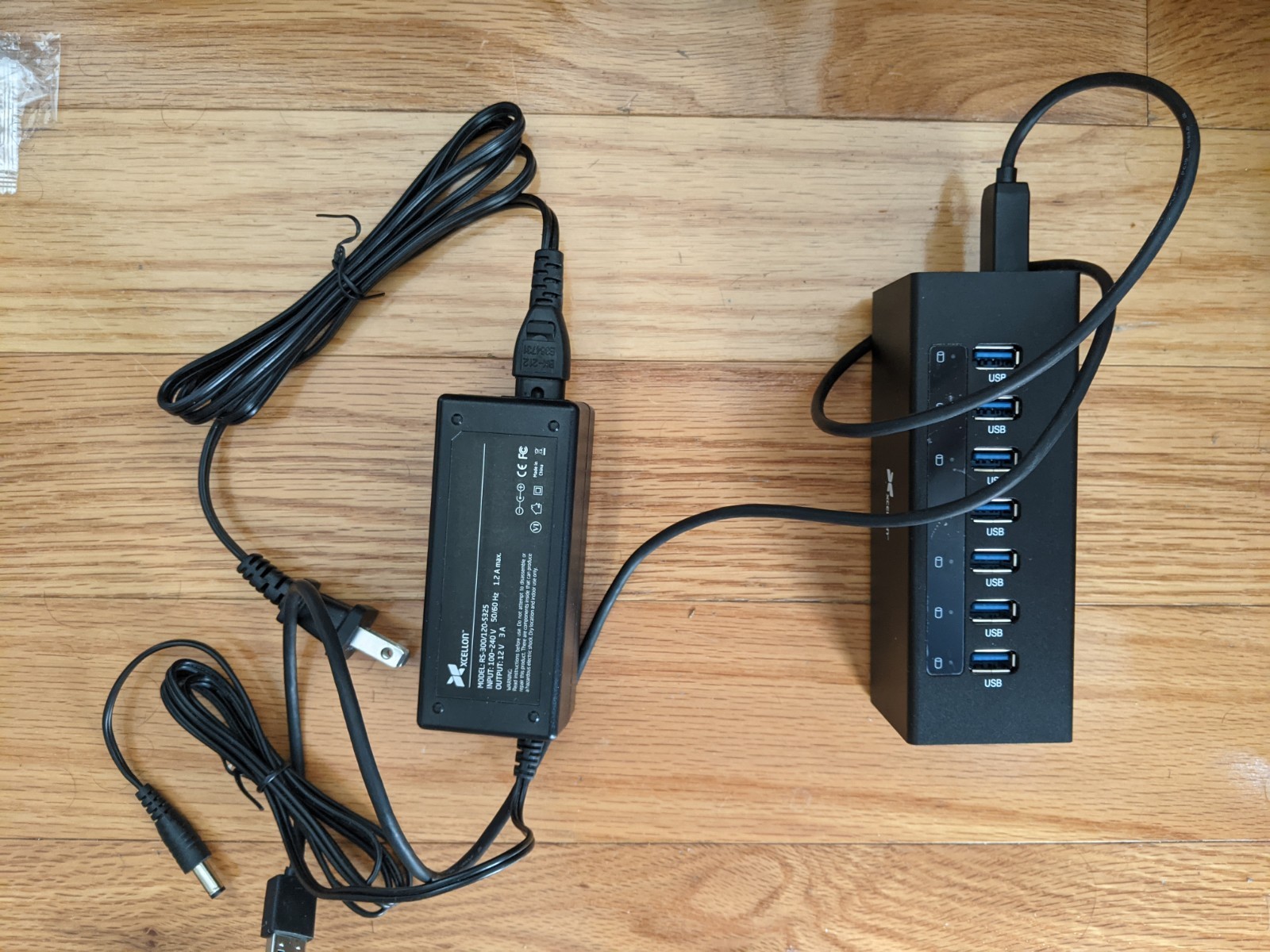 Xcellon Aluminum Powered 7 Port USB-A 3.0 Hub