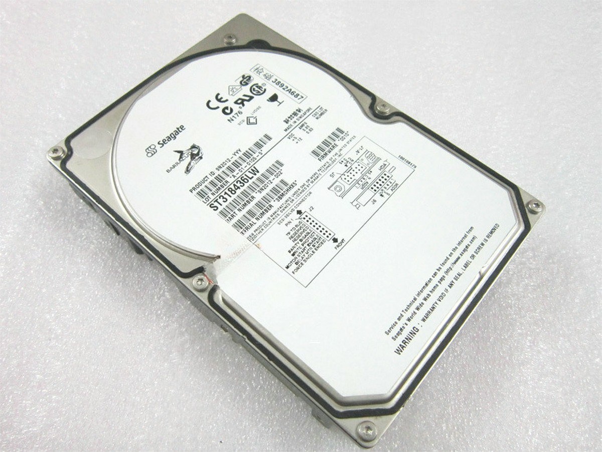 compatible Seagate ST318436LW 18GB SCSI 68-pin 10K hard drive