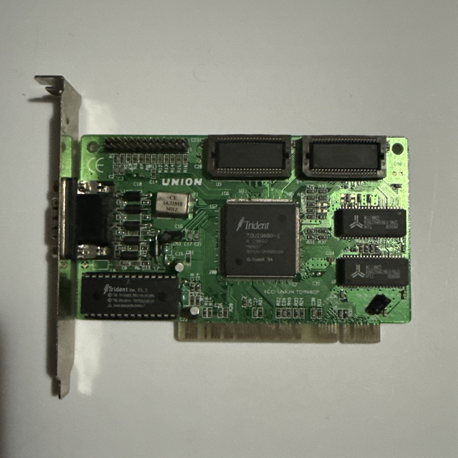 Union (UTD73, TD9680P) PCI VGA Video Card