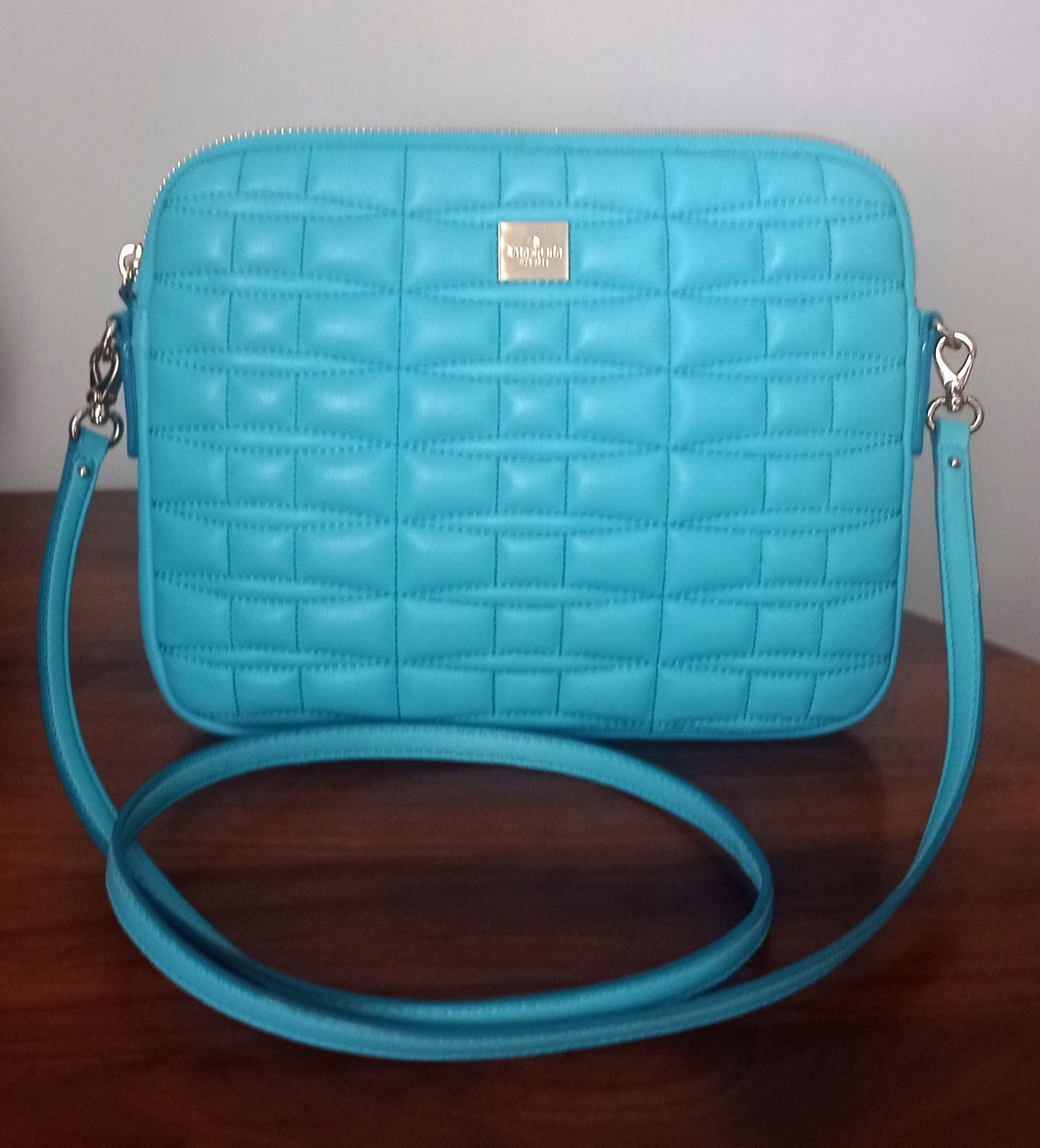 KATE SPADE BRYCE GEN LEATHER   iPAD/ TABLET/ CROSSBODY BAG PADDED TURQUOISE BLUE