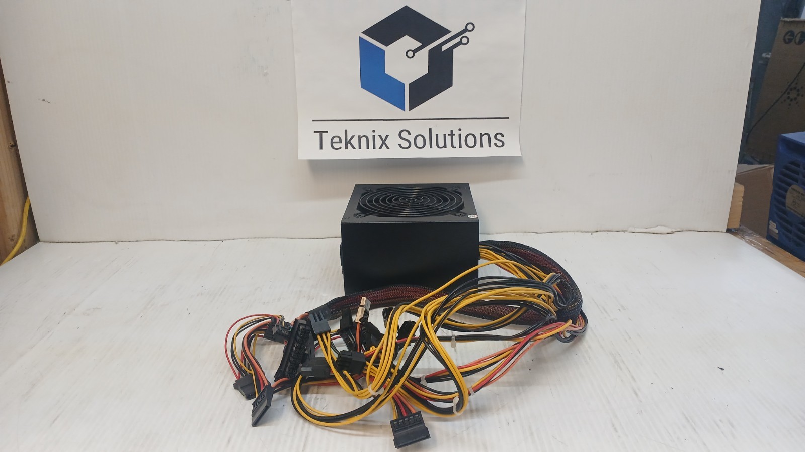 Cooler Master 700W RS-700-PCAA-E3 Power Supply *PLEASE READ*