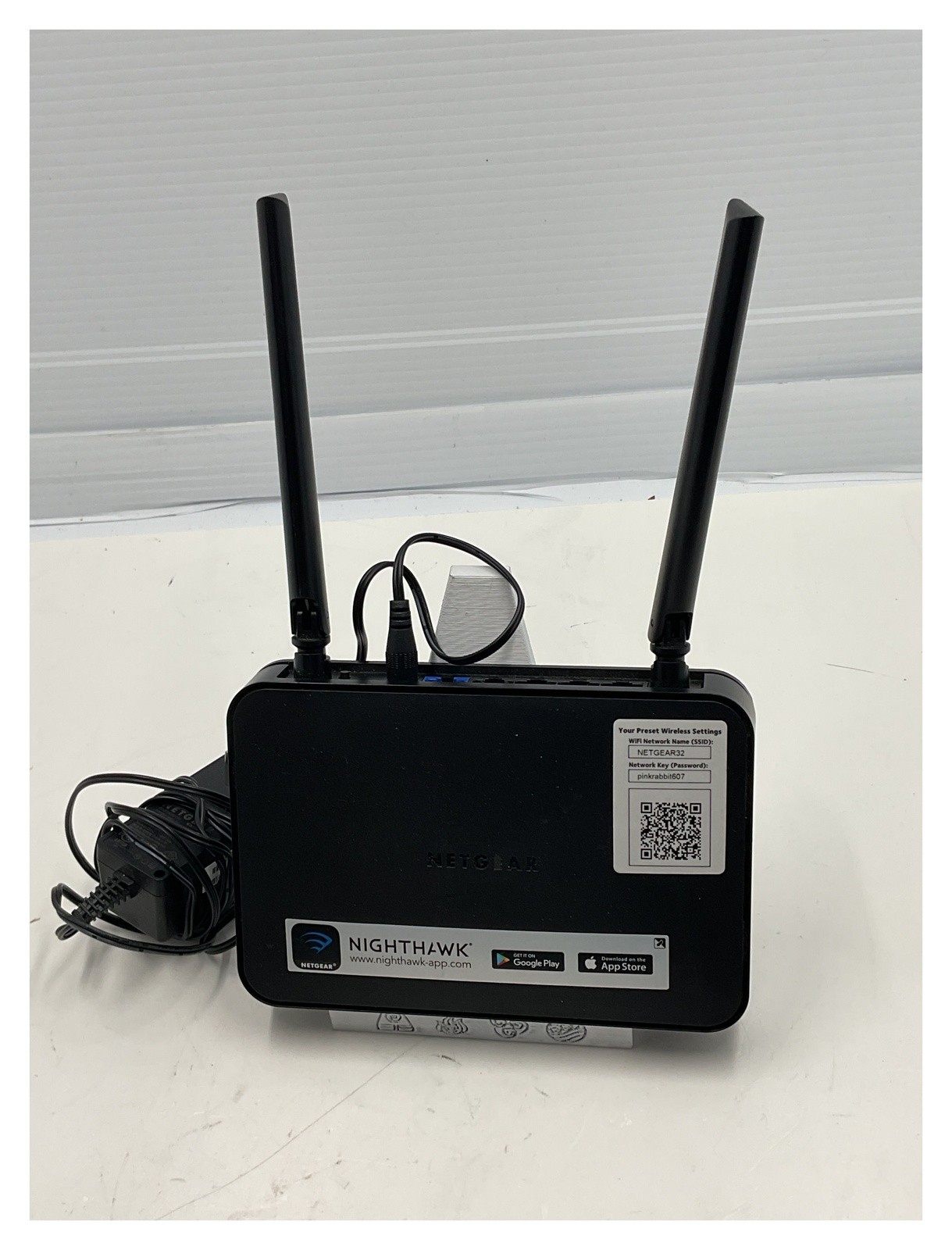 Netgear AC750 WiFi Router Nighthawk R6020 Dual-Band Wireless