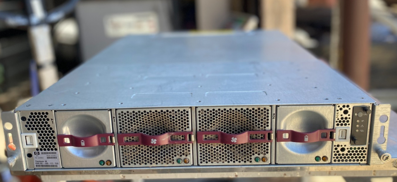 HP AJ938A P6500 HSV360 Dual Controller Fibre Channel Array