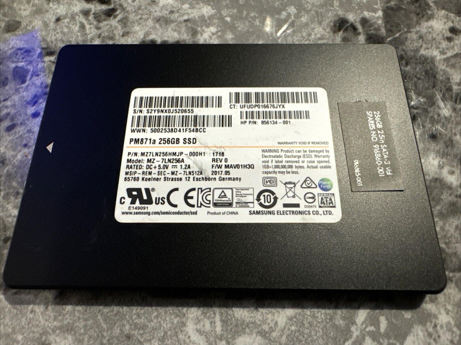 Samsung MZ-7LN2560 PM871 Series 256GB SSD 6Gb/s 80% Health