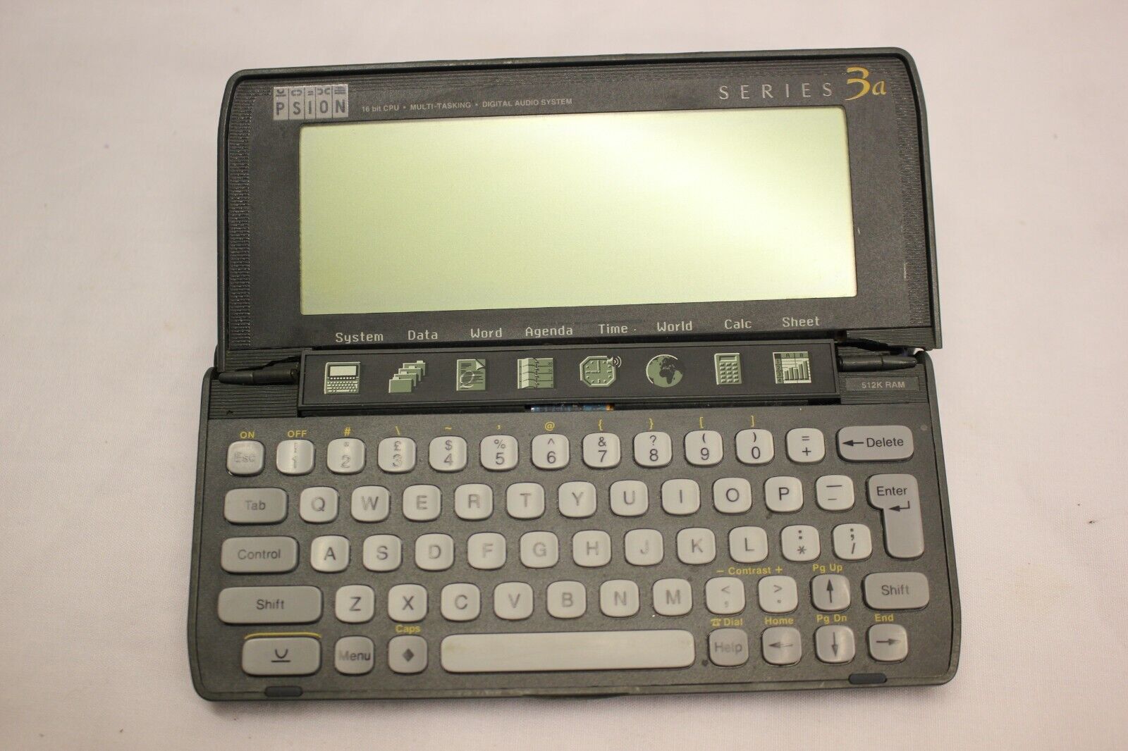 PSION SERIES 3A PERSONAL DIGITAL ASSISTANT WITH SOLID STATE DRIVE 128K FOR PARTS