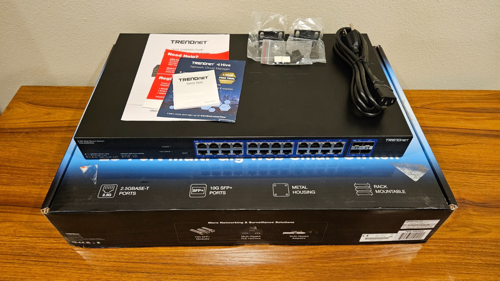 TRENDnet TEG-3284WS 28-Port 2.5G 10G Multi-Gig Web Smart Switch Hive Cloud