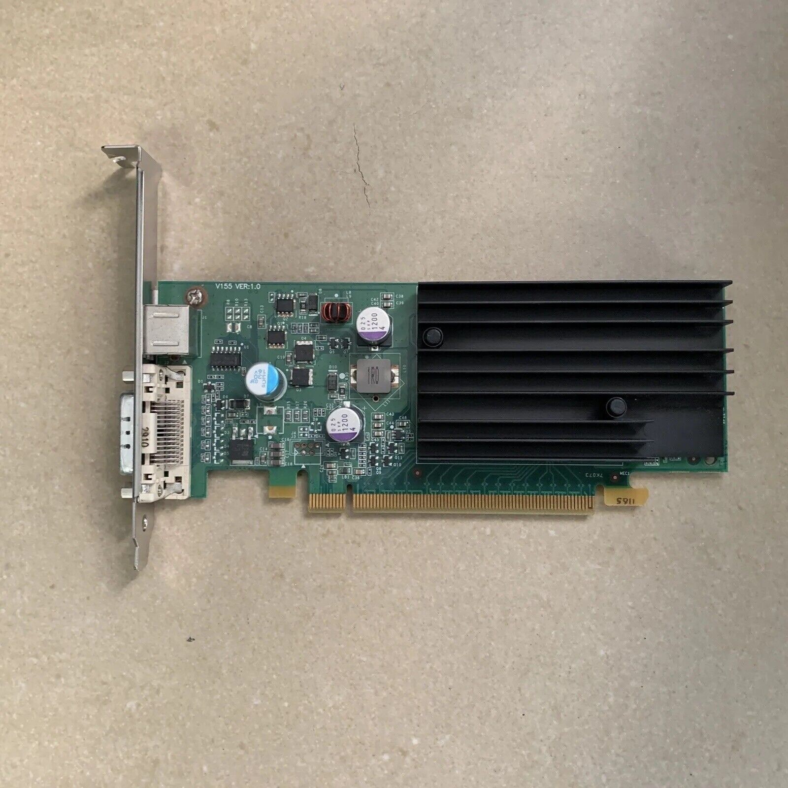 Dell NVIDIA GeForce 9300 256MB PCI-E High Profile Graphics Video Card P805 V155