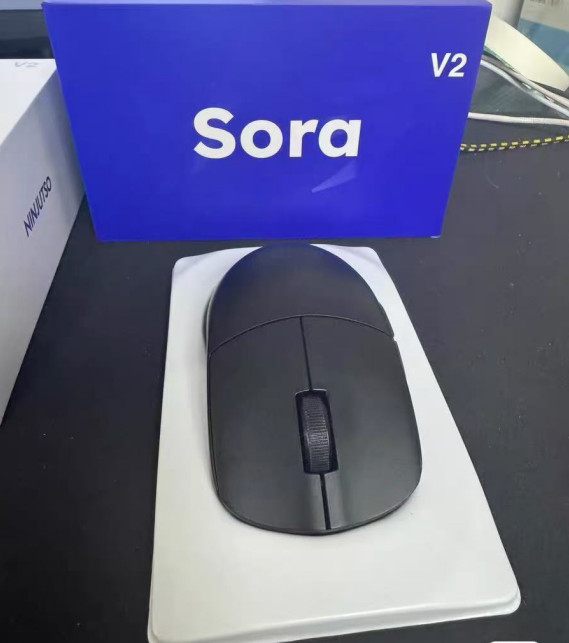 Ninjutso Sora V2 Black Wireless Gaming Mouse | Includes Receiver & ChargingCable