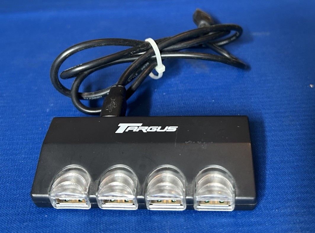 Targus 4-Port Input USB Portable Black Lightweight Computer Laptop Hub Adapter