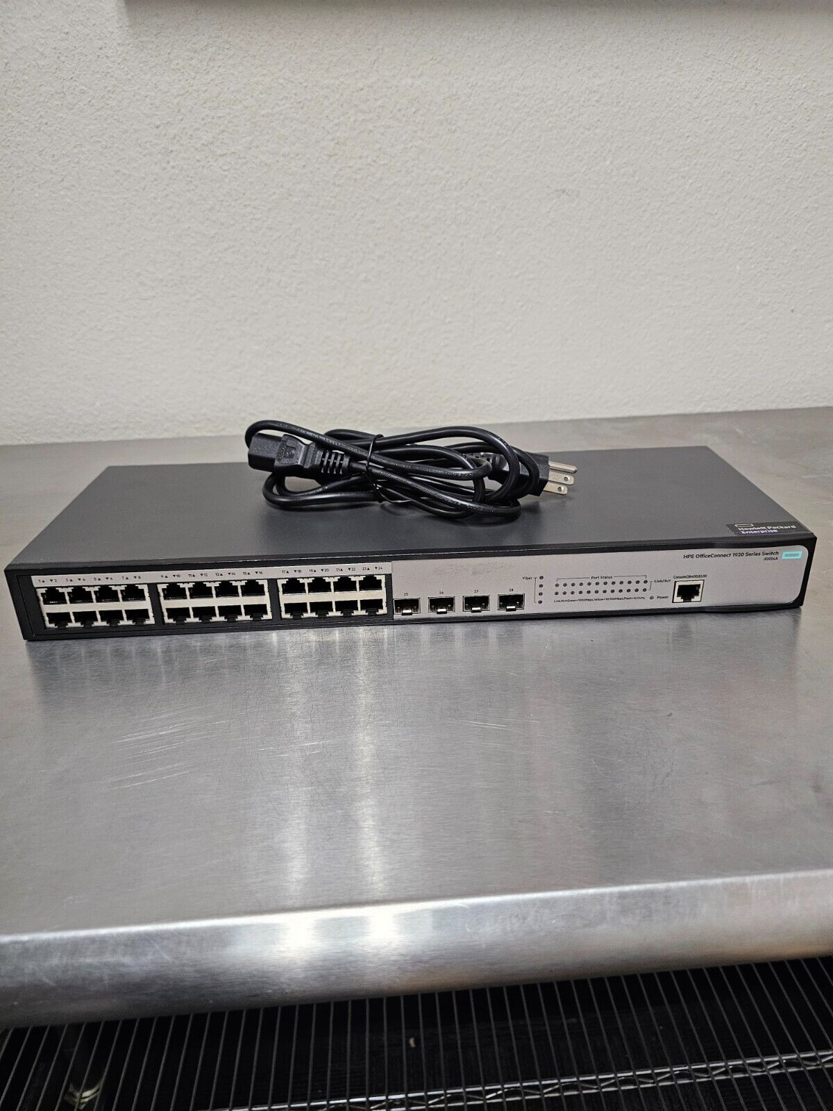 HPE  JG962A#ABA Office Connect 24G Switch (Used) Gigabit 24port 