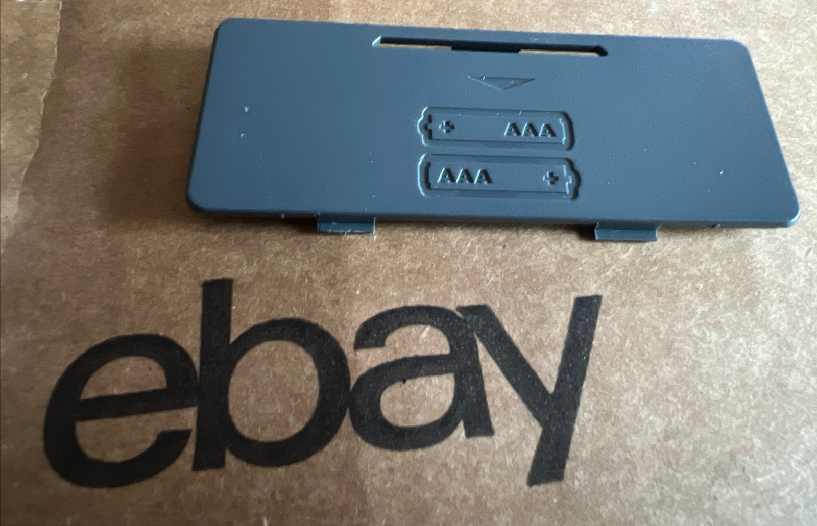 1x Replacement Battery Door for Logitech Keyboards K300 MK300 K320 K330 Y-R0009