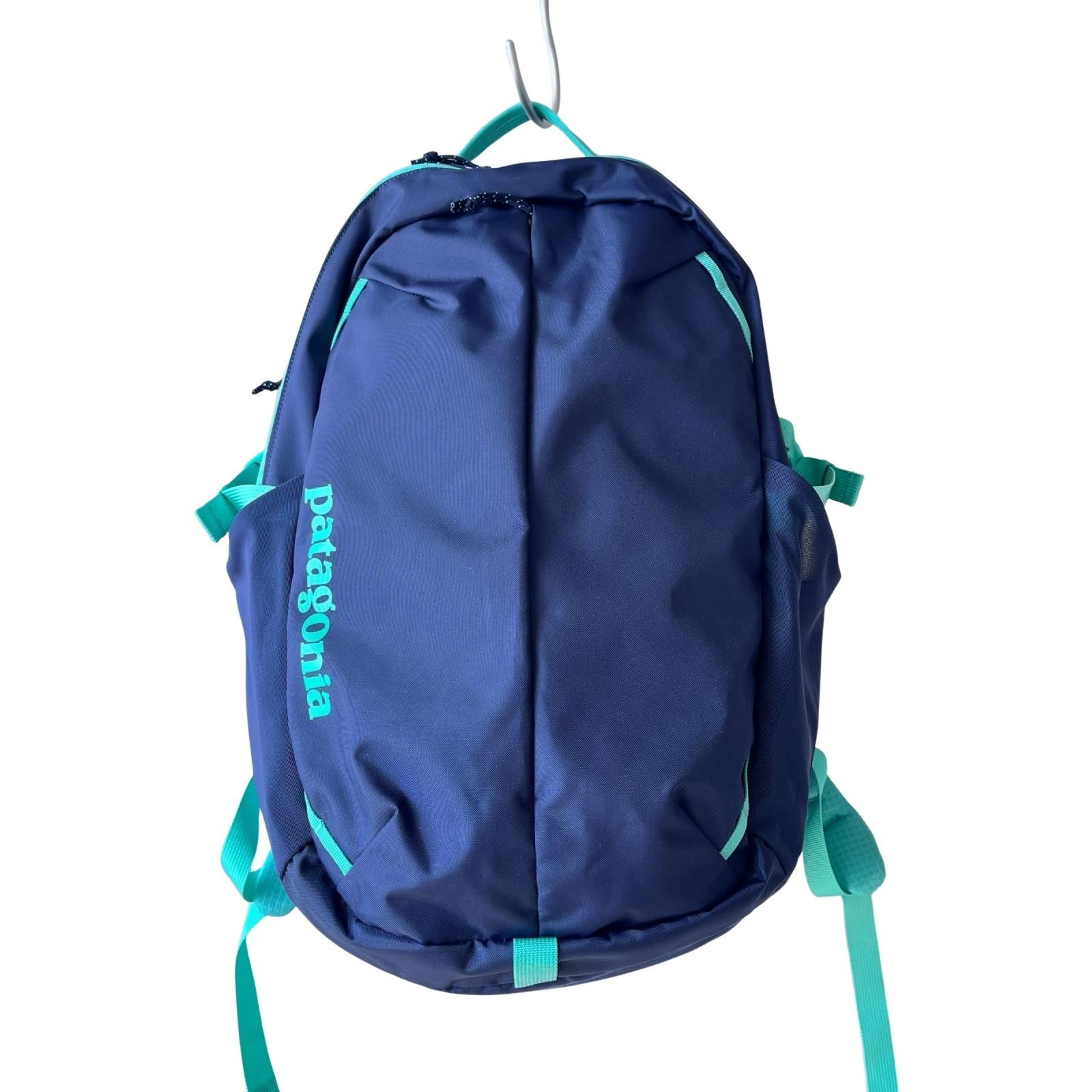 Patagonia Refugio Day Pack Navy Backpack Laptop Travel Hiking School Bag Used