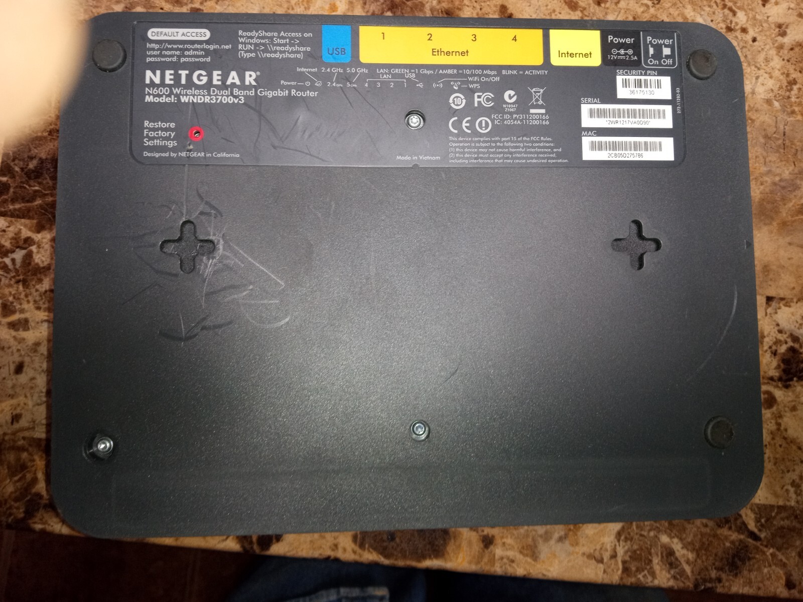 NETGEAR  Cable/DSL Web Safe Router Gateway RP614