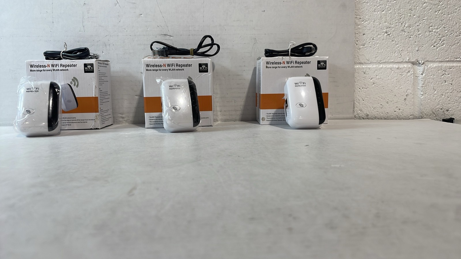 Wireless-N WiFi Repeater Range Extender Signal Booster Access Point Lot of 3